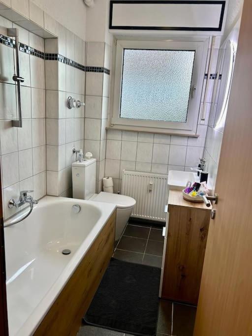 Moderne Ruhige Wohnung Bochum Angebunden Exterior foto